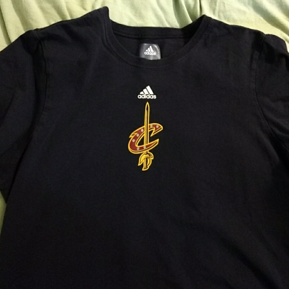 Cleveland Cavaliers Adidas t-shirt